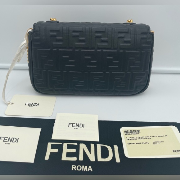 ❌❌SOLD! $3490 Fendi Baguette Medium Midi FF Leather Black Chain Shoulder Bag - Picture 7 of 16